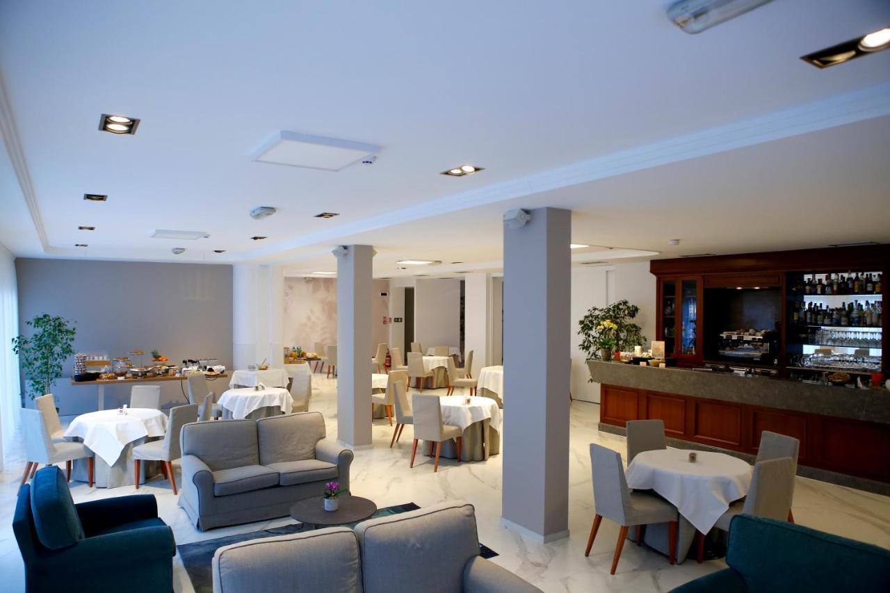 Scia' On Martin Hotel Buscate ภายนอก รูปภาพ